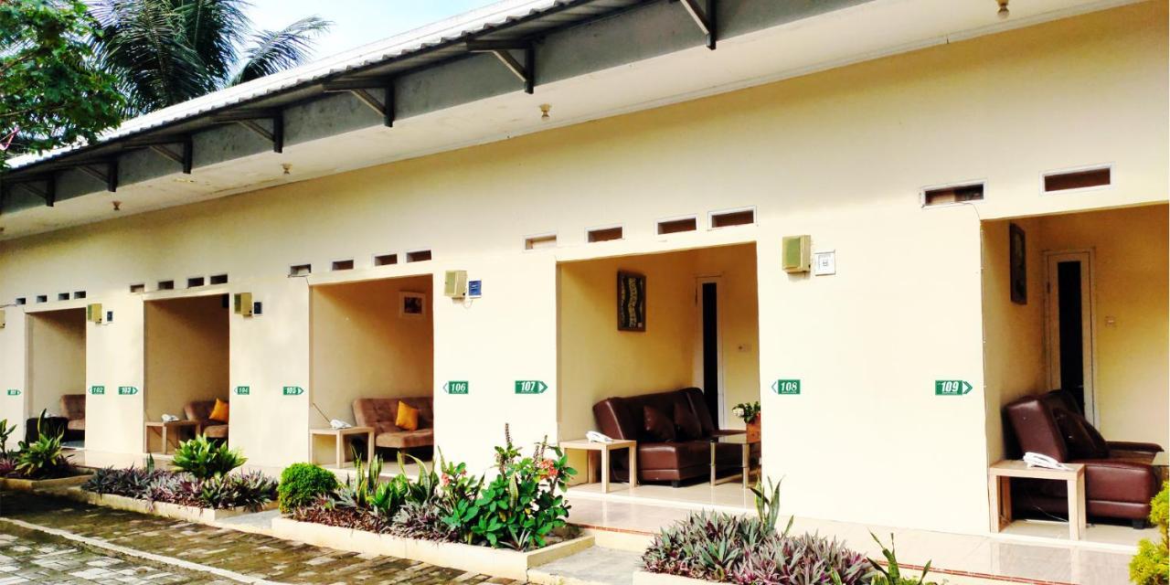 Bakom Inn Syariah Bogor Exterior photo